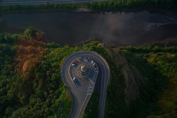 Columbia River Gorge Scenic Air Tour — Vista House & Canyon Flight photo 3
