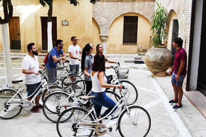 Seville Noon Bike and Tapas Tour: 3-Hour Guided Cultural Ride photo 4