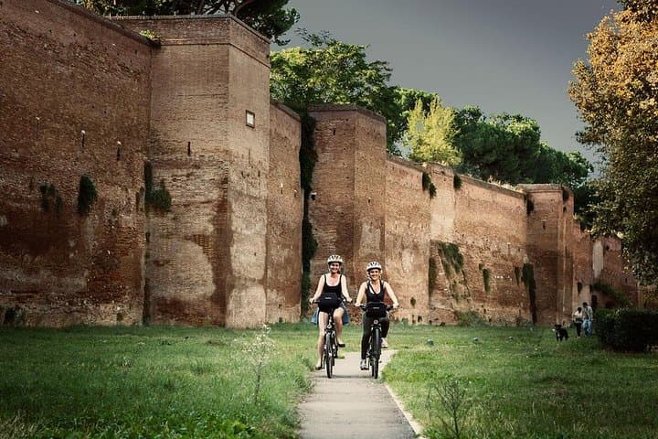 Cycle the Ancient Appian Way: Rome E-Bike Tour to Catacombs & Aqueducts photo 3