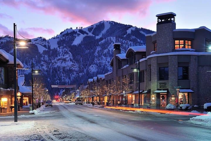 Shimla & Manali 6-Day Private Tour from Delhi — Rohtang, Solang and Himalayan Valleys