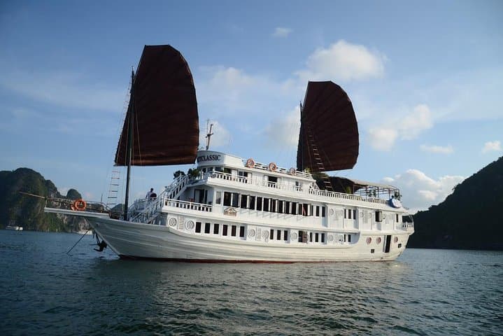 Halong Bay 2-Day Cruise on V'Spirit Classic — Sung Sot Cave, Titov Island & Kayaking