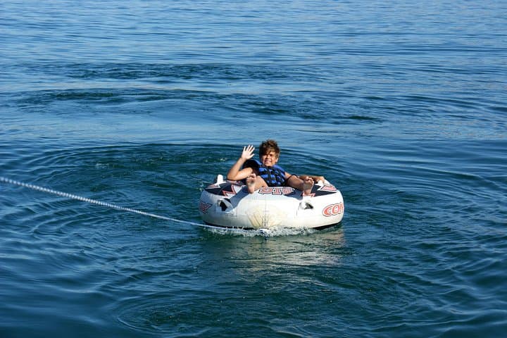 Action Pack in Vilamoura: 3-Hour Private Boat Trip to Cliffs, Caves & Swim Stops photo 4
