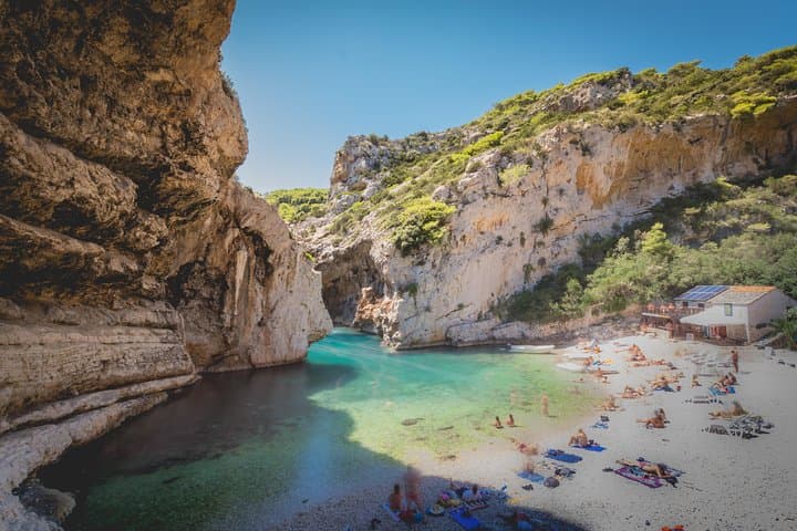 Private Luxury Blue and Green Cave Boat Tour from Hvar