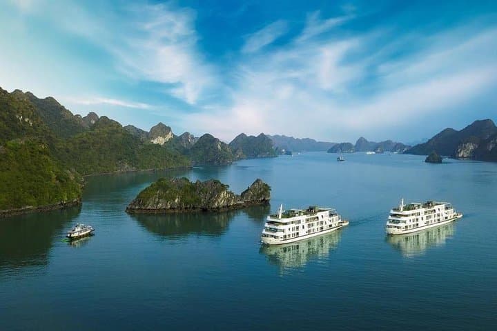 Era Cruises Halong Bay 2-Day Luxury Cruise into Lan Ha Bay & Caves photo 2