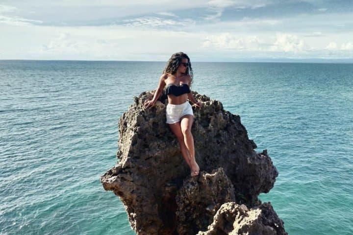 Uluwatu Instagram Tour: Beaches, Cliffs & Kecak at Sunset photo 2