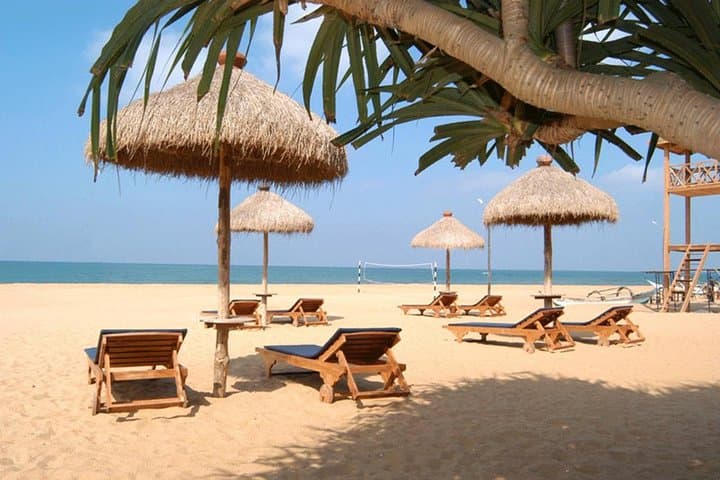 Colombo Shore Excursion: Mount Lavinia Beach & Colombo City Tour from the Port photo 2