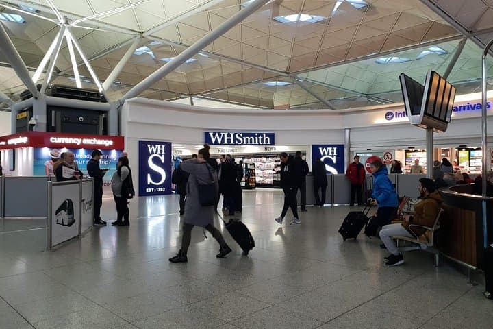 Stansted to Central London Shuttle — 24/7 Shared Airport Transfer Guide photo 4