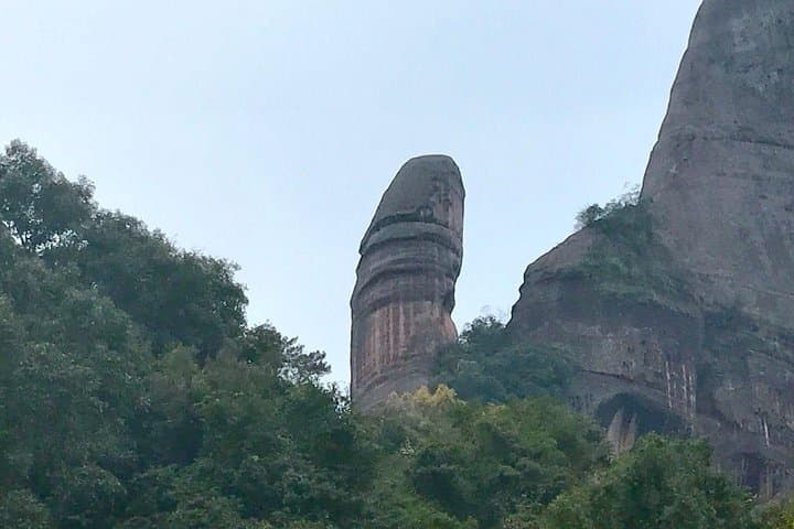 Danxia Mountain and Nanhua Monastery Day Trip from Guangzhou by Bullet Train photo 3