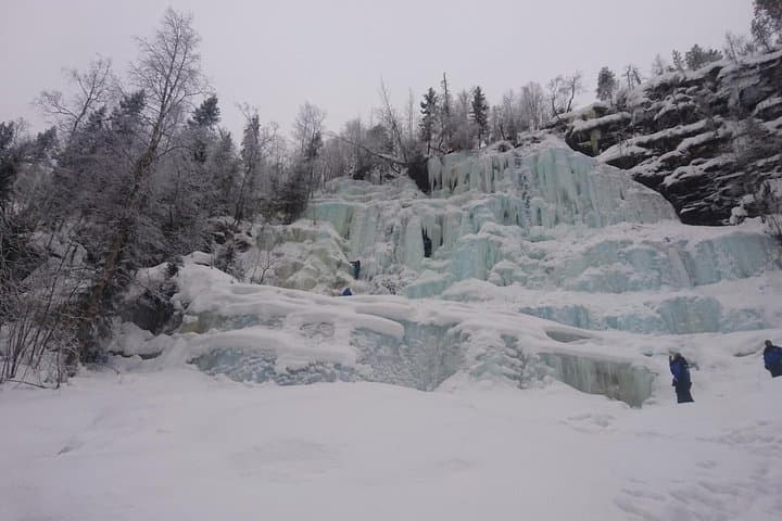 Explore Korouoma Canyon and Auttiköngäs Waterfall — Day Hike from Rovaniemi photo 3
