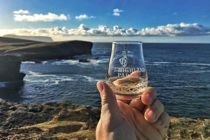 Highland Whisky Day Trip from Edinburgh: Visit Three Distilleries in One Day