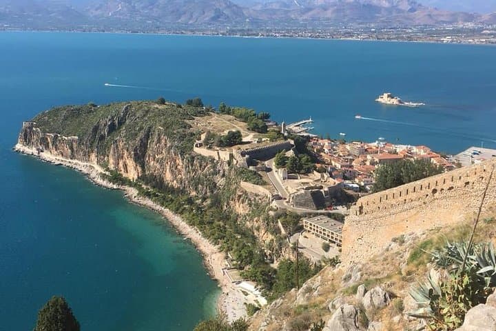 9-Day Ultimate Greek Experience — Peloponnese, Delphi, Zagori, Meteora & Vergina photo 3