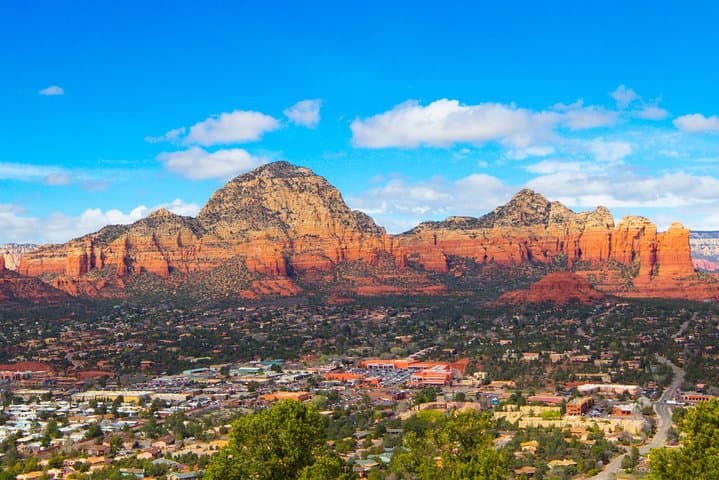 Sedona Private Custom Tour: Day Trip to Sedona & Montezuma Castle from Phoenix photo 2