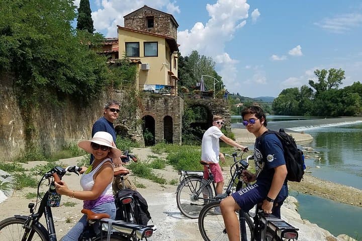 Florence to Fiesole Self-Guided E‑Bike Ride with Chianti Vineyard Tasting photo 4