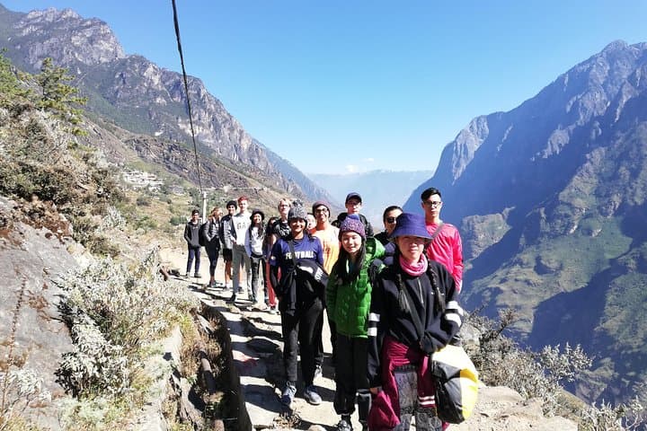 2-Day Tiger Leaping Gorge Hiking Tour from Lijiang — Hike the 28 Turns & Middle Rapids photo 4
