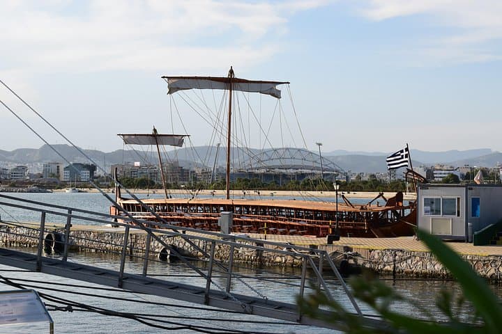 Athens Seaside Family Walking Tour: Kid-Friendly Coastal Walk & Play photo 4