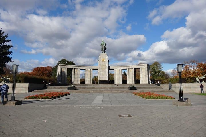 Essential Third Reich Berlin Walking Tour: WWII Sites, Bunkers & Berlin History photo 4