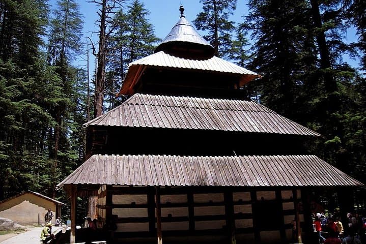 Explore Manali: Hadimba Temple, Vashisht & Tibetan Monastery Day Tour