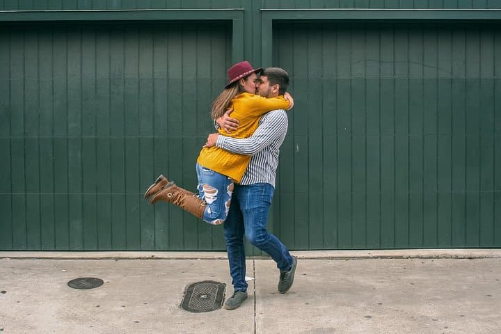 French Quarter Photo Shoot: 1-Hour Walking Portrait Session in New Orleans photo 4
