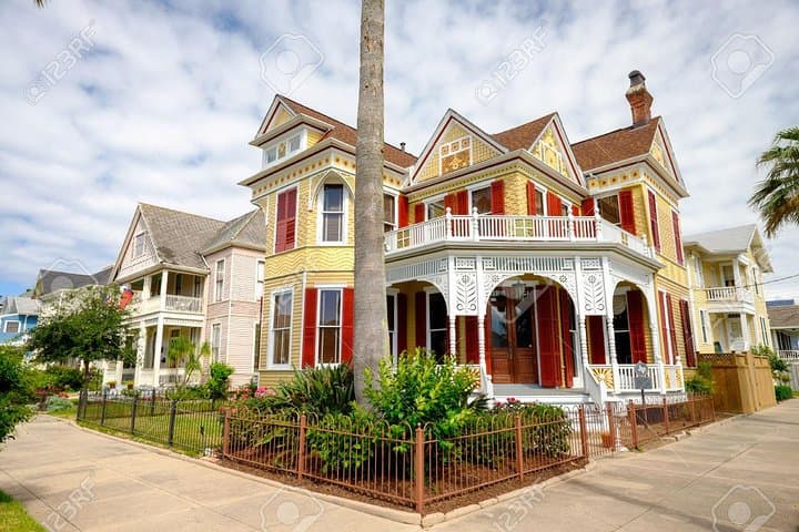 Houston to Galveston Day Trip: Double-Decker City Tour & Seawall Stroll photo 3