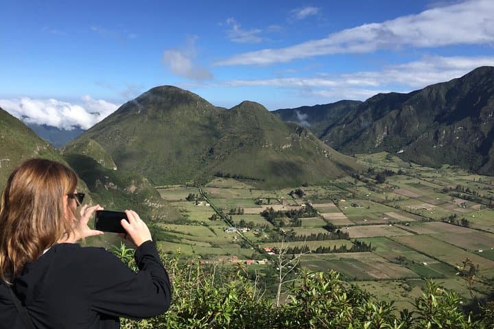 Ecuador Cloud Forest 5-Day Hiking & Birding Tour from Quito photo 2