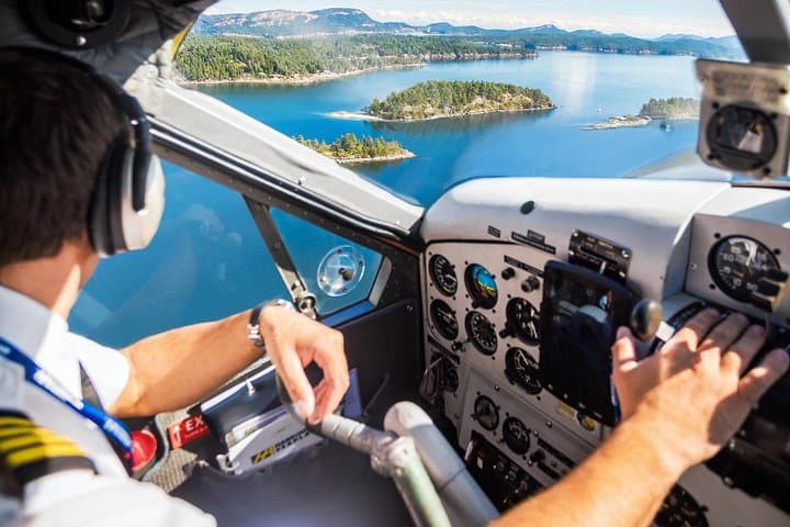 Seaplane to Sea Kayak: Full-Day Gulf Islands Adventure from Vancouver photo 4