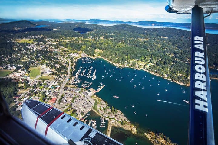 Seaplane to Sea Kayak: Full-Day Gulf Islands Adventure from Vancouver photo 5