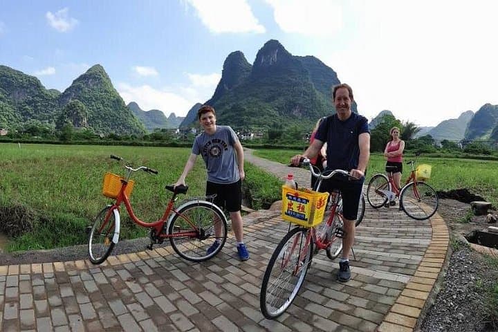 Yangshuo Countryside Cycling and Yulong Bamboo Raft: One-Day Private Tour photo 6