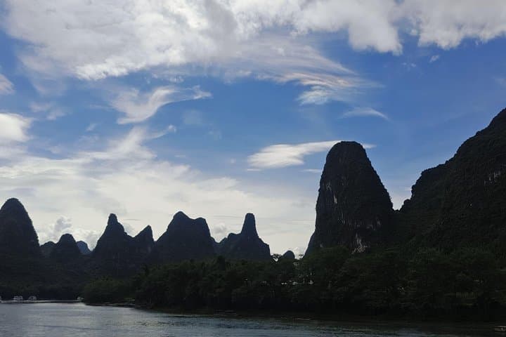 Guilin Full-Day Private Tour: Reed Flute Cave, Elephant Trunk Hill & Seven Star Park photo 2
