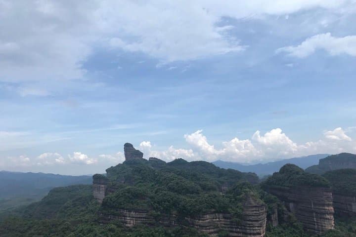 2-Day Danxia Mountain & Nanhua Temple Private Tour from Shenzhen by Bullet Train photo 4