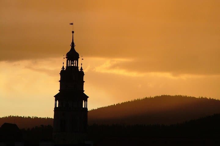 Private Evening Tour of Cesky Krumlov Old Town and Castle Gardens photo 3