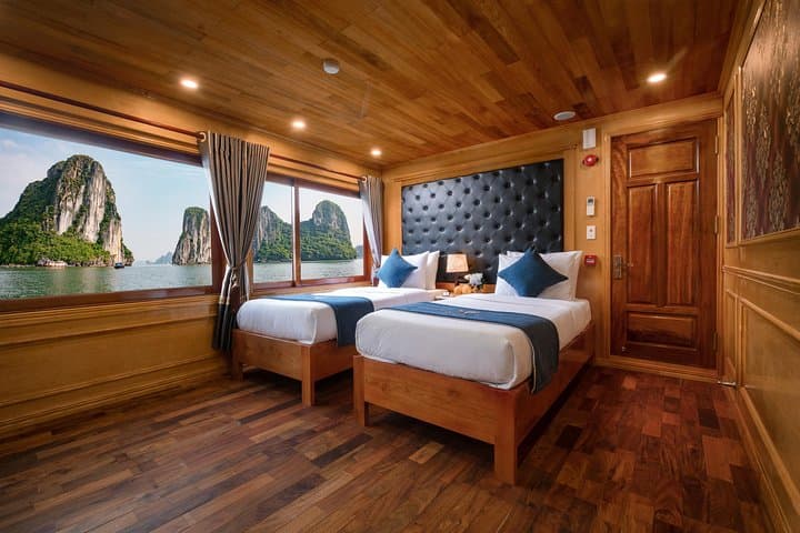 Venezia Cruise: 2-Day Overnight Halong & Lan Ha Bay Cruise from Hanoi photo 4