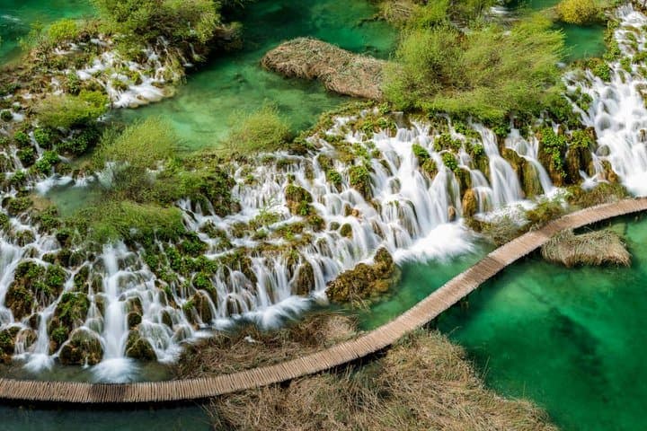Private Plitvice Lakes Day Trip from Zagreb — Guided Walk, Boat & Train