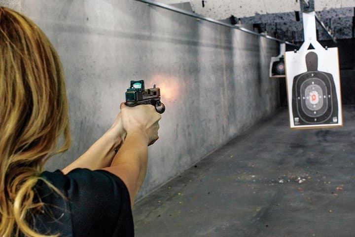 Machine Gun Shooting Course in Warsaw: Professional Range Experience photo 6