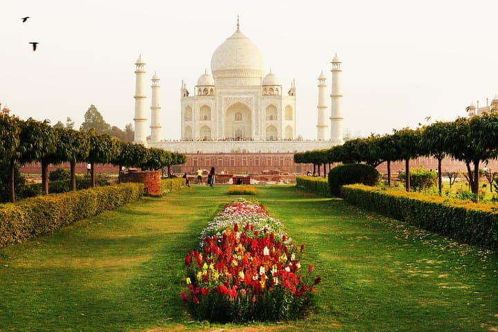 Same-Day Taj Mahal & Agra Tour from Chennai — Flights Included photo 2