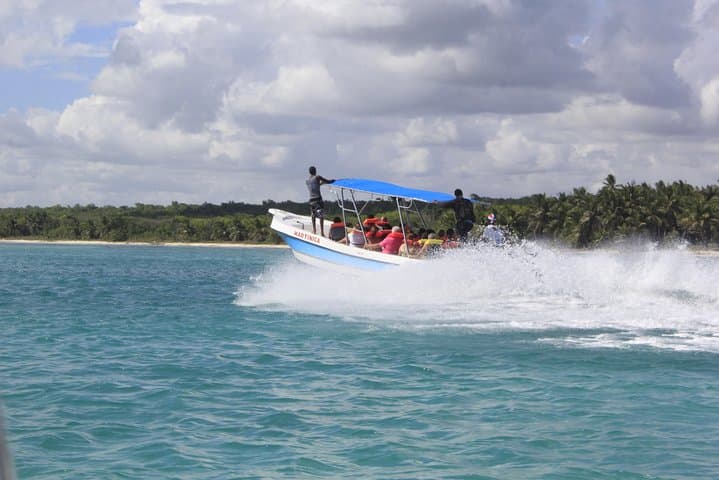 Saona Island & Altos de Chavon Day Trip from Punta Cana — Beaches, Village & Natural Pool photo 5