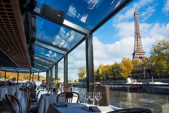 Paris Seine Gourmet Lunch Cruise with Champagne — 90-Minute River Dining photo 4