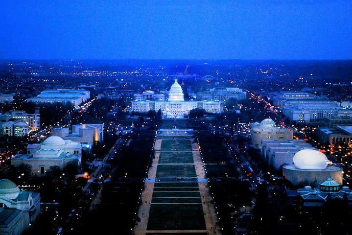 Washington DC After Dark: Private Night-Time Monuments Tour photo 3
