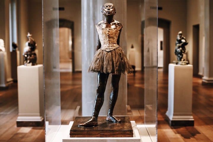 Inside the National Gallery: Semi-Private Guided Tour in Washington, DC