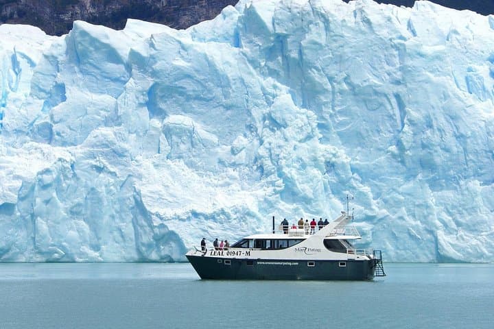 Perito Moreno Glacier: Full-Day Tour from El Calafate with Optional Boat Navigation photo 4