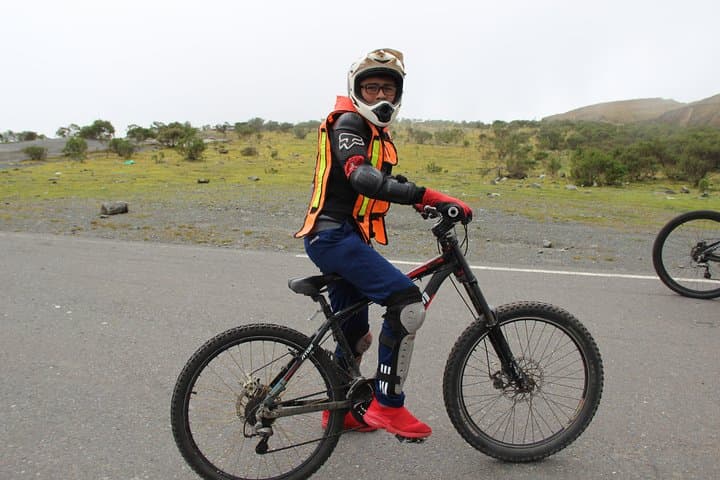 Inca Jungle Trail: 4-Day Bike, Raft and Hike to Machu Picchu photo 2