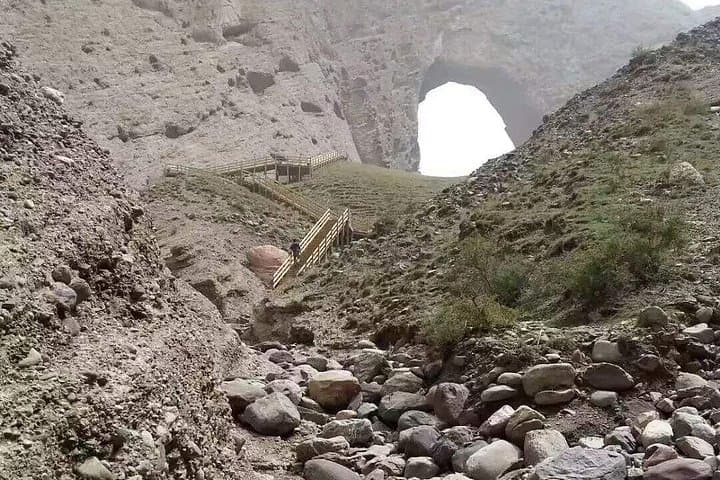 Shipton's Arch Day Trip from Kashgar — Hike to the World's Tallest Natural Arch photo 4