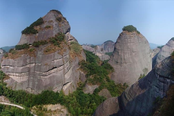 Day Trip from Guilin to Ziyuan Bajiaozhai: Exploring China’s Danxia Peaks photo 3