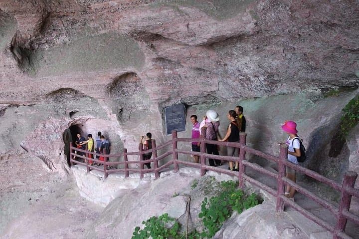 Day Trip from Guilin to Ziyuan Bajiaozhai: Exploring China’s Danxia Peaks photo 4