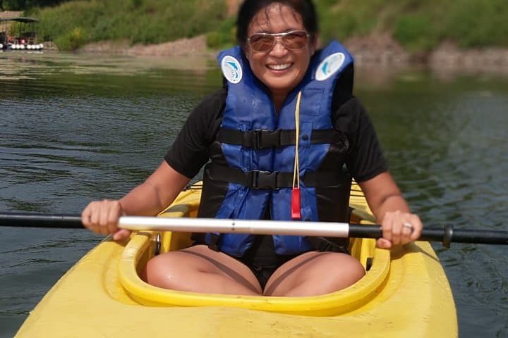 Kayak the Li River: Private Day Tour from Guilin & Yangshuo photo 3