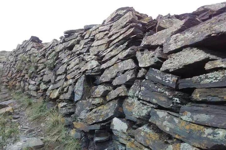 Camp on the Untouched Great Wall: Gubeikou to Jinshanling Overnight photo 3