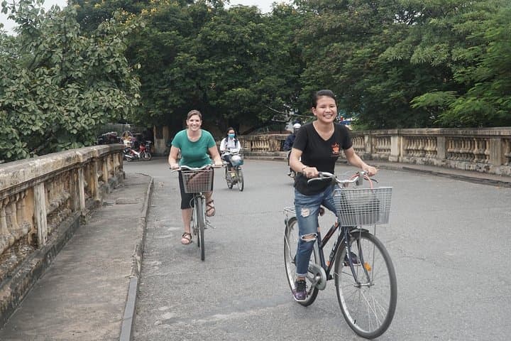 Hanoi Backstreet Bicycle Tour: Cycle the Old Quarter & Red River Villages photo 5