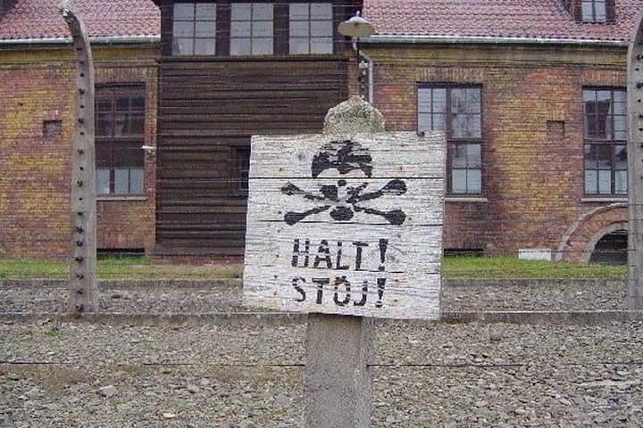 Private Day Tour to Auschwitz-Birkenau from Prague: Guided Memorial Visit photo 5
