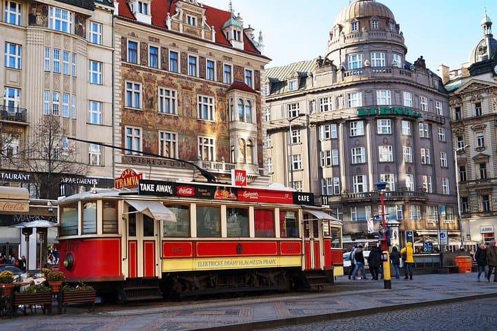 Private Family-Friendly Prague Walking Tour: 5-Hour Personalized Experience photo 2