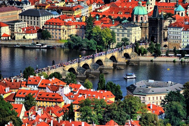 Prague Private Half-Day Custom Walking Tour with a Local Host photo 4