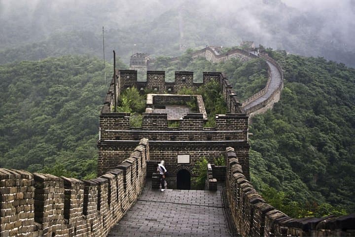 Mutianyu Great Wall Day Tour from Beijing — Hike the Restored Watchtowers photo 4